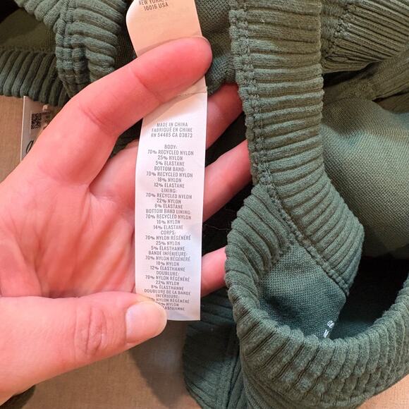 Aerie Superchill Seamless High Neck Bra Top Medium NWT Sycamore Green Cropped - Picture 5 of 6